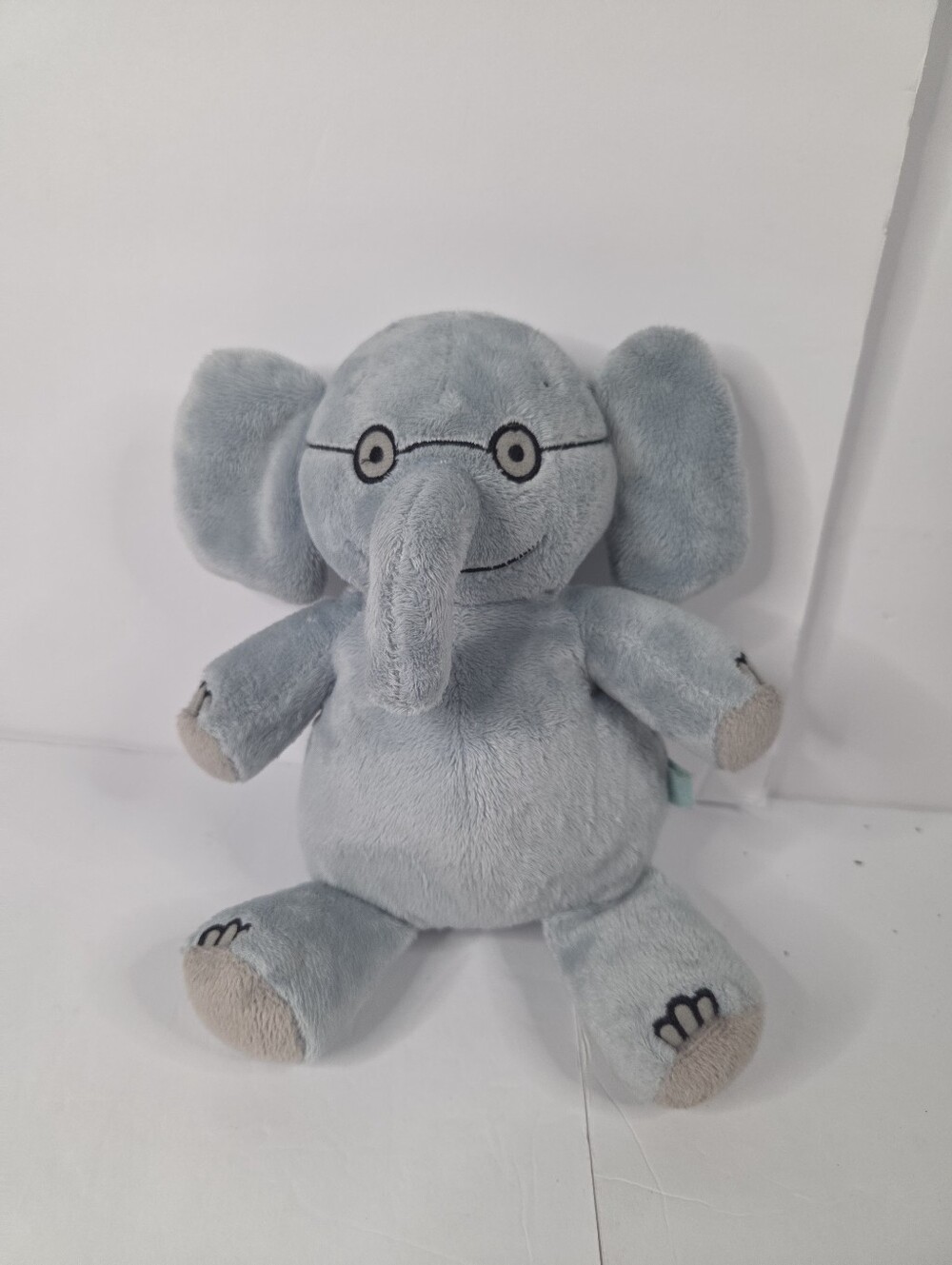 Yottoy Mo Willems "Gerald" Elephant Plush (Elephant & Piggie Books)